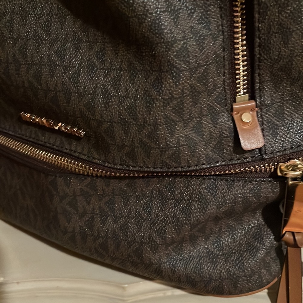 Michael Kors Medium Logo Backpack - Picture 2 of 10